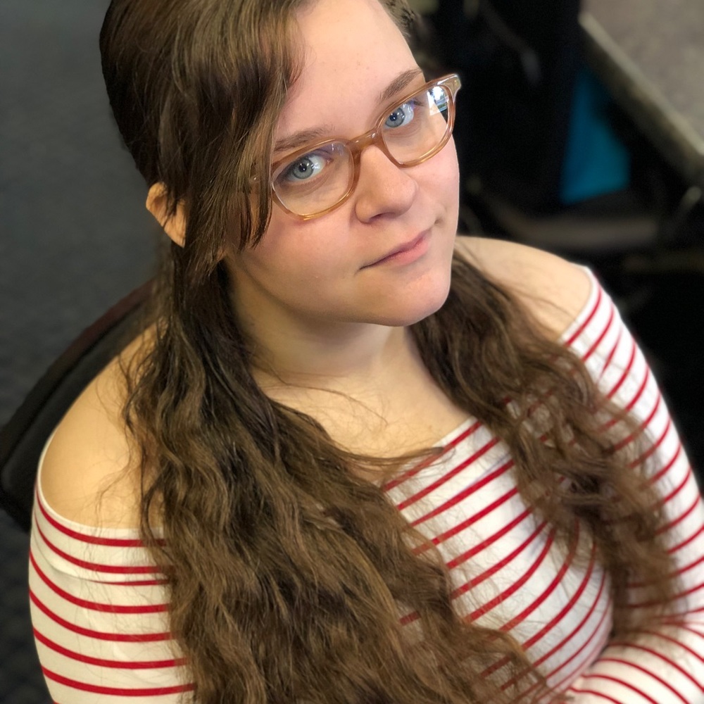 Meet your Posher, Emily